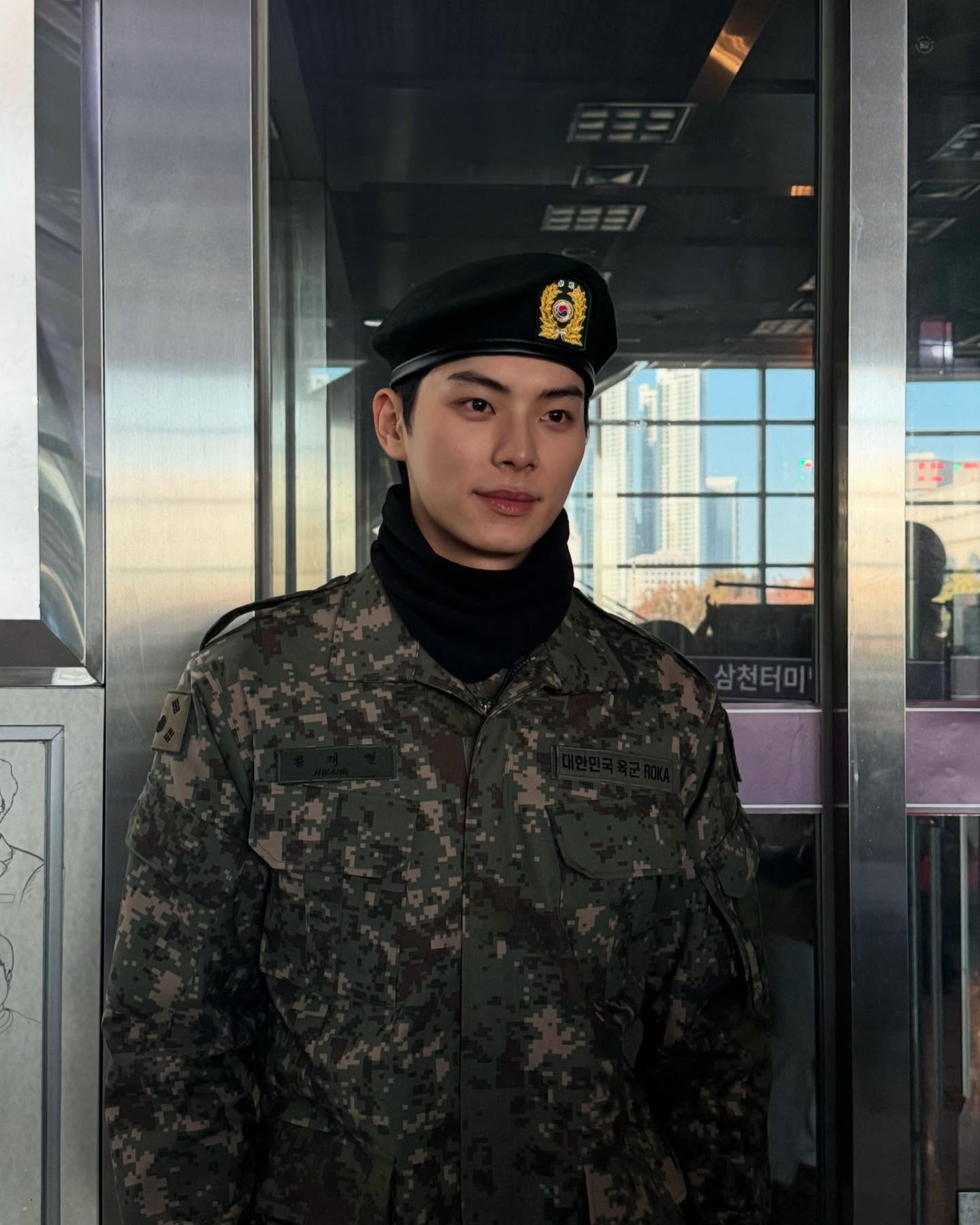 ทำความรู้จัก “อีแชมิน” พระเอกดาวรุ่งเกาหลี