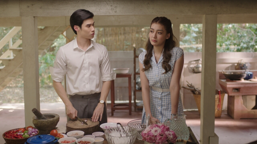 เรื่องย่อ สลักรักในแสงจันทร์ Love in the Moonlight