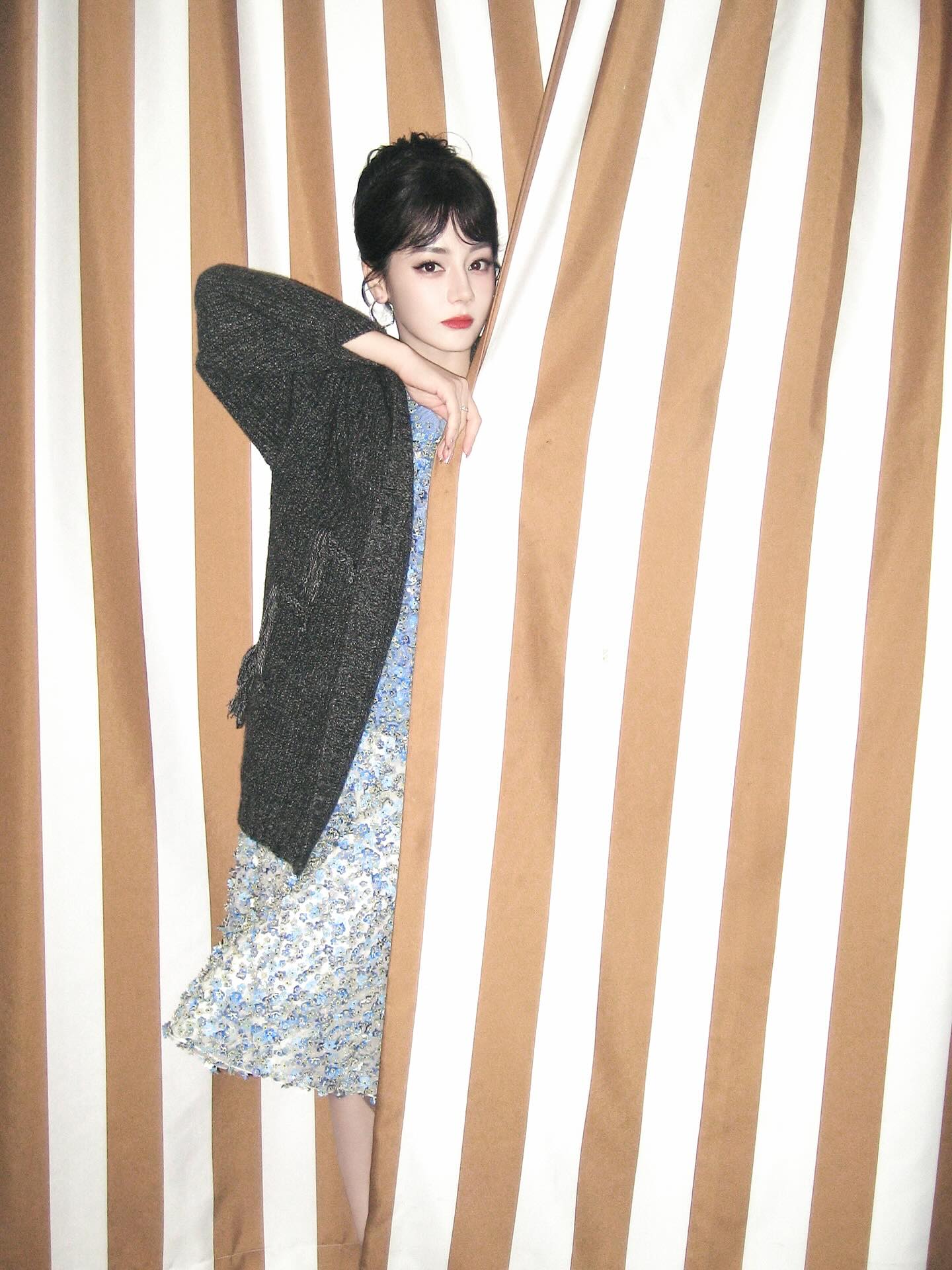 “ตี๋ลี่เร่อปา” เอ่ยปากชมความงามนางเอกไทย