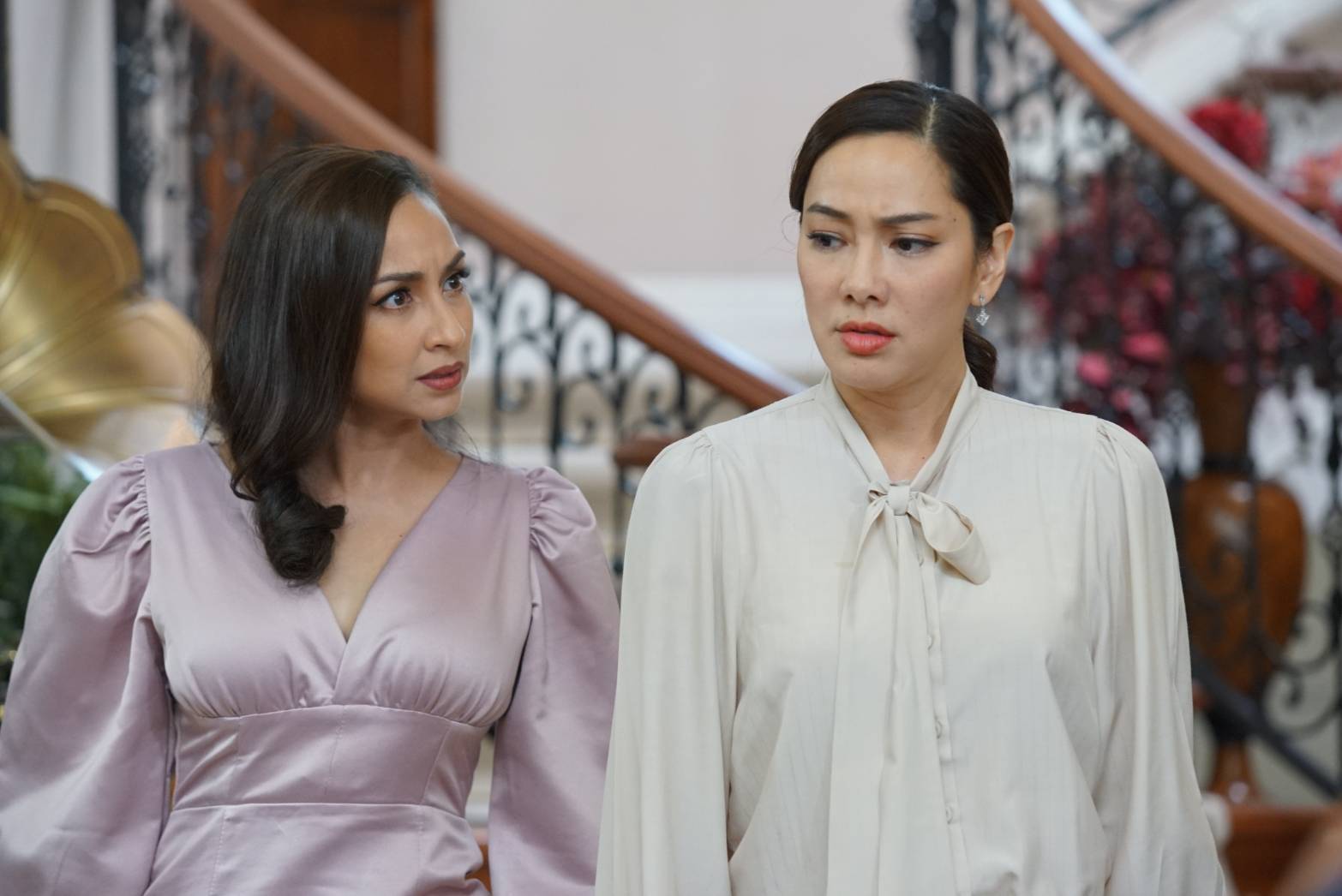 น้ำผึ้งขม 2025