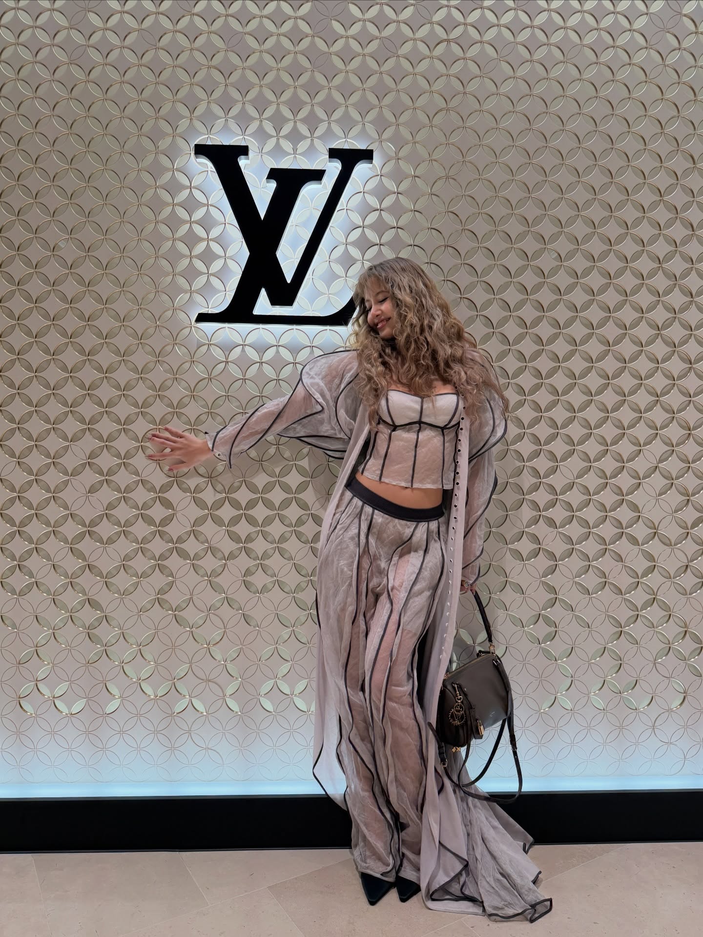 ลิซ่า โพสต์ภาพคู่ 