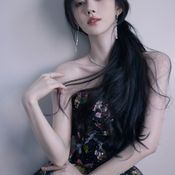 จวีจิ้งอี คือใคร? รู้จักสาวจีนที่ถูกขนานนามว่าสวยที่สุดในรอบ 4,000 ปี