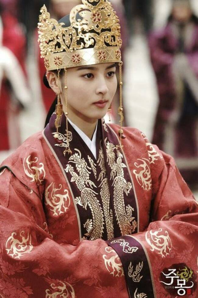 จำได้ไหม? จูมง มหาบุรุษกู้บัลลังก์ กับนักแสดงที่วันนี้เปลี่ยนไปมาก