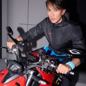 ออร่ามาเต็ม! น้องเนเน่ ลูกสาวอู๋จุน วัย 15 ปี สวยสะดุดตา ถูกจับตาเตรียมเข้าวงการ