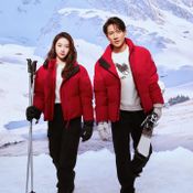 ออร่ามาเต็ม! น้องเนเน่ ลูกสาวอู๋จุน วัย 15 ปี สวยสะดุดตา ถูกจับตาเตรียมเข้าวงการ