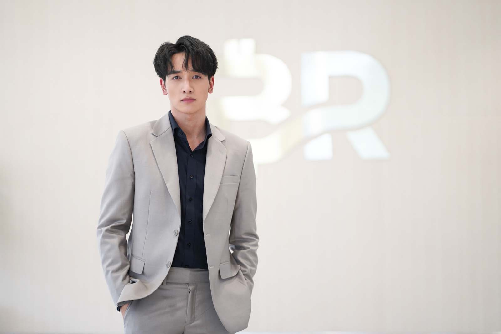 เรื่องย่อ ก็รักมันปักใจ 