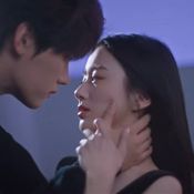 โจวอี้หราน – เปาซ่างเอิน ปล่อยซีนเก้าอี้ในตำนาน แซ่บนัวจนแฟนๆ เขินหนัก