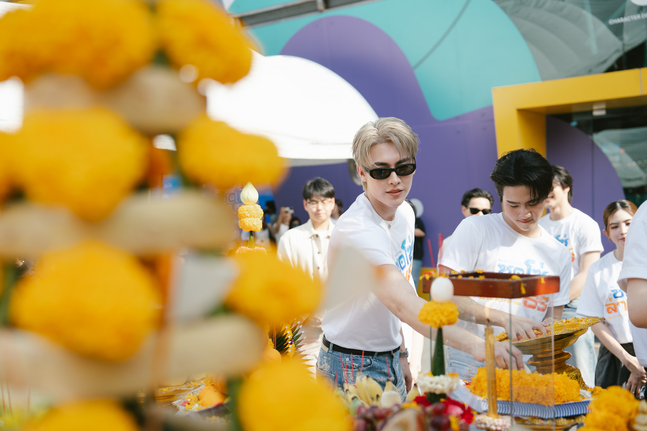 เปิดวาร์ป “นิวตั้น ไวยากรณ์” ศิลปินรุ่นใหม่มากความสามารถ ที่โซเชียลกำลังพูดถึง