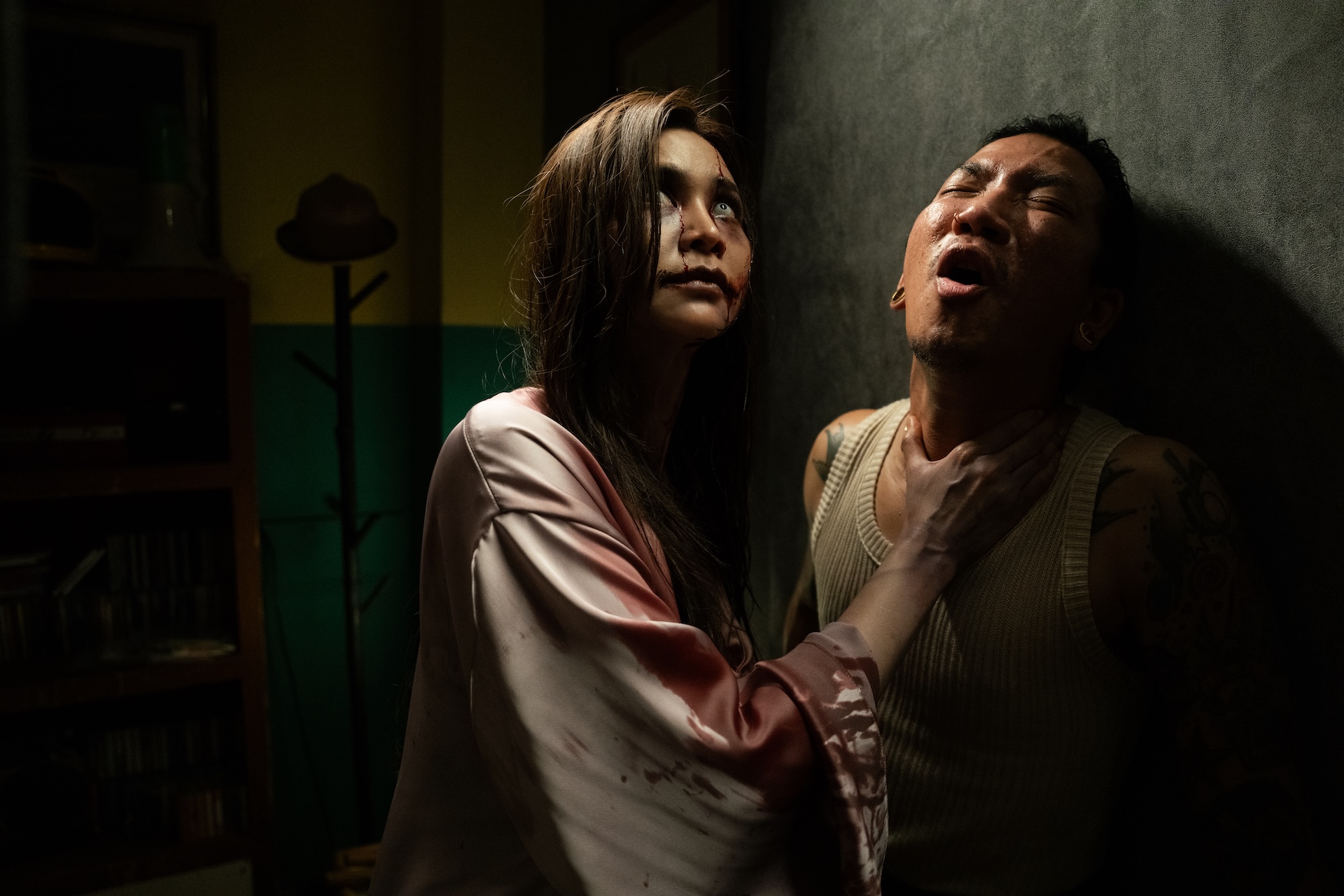 ราคี (THE STAIN)