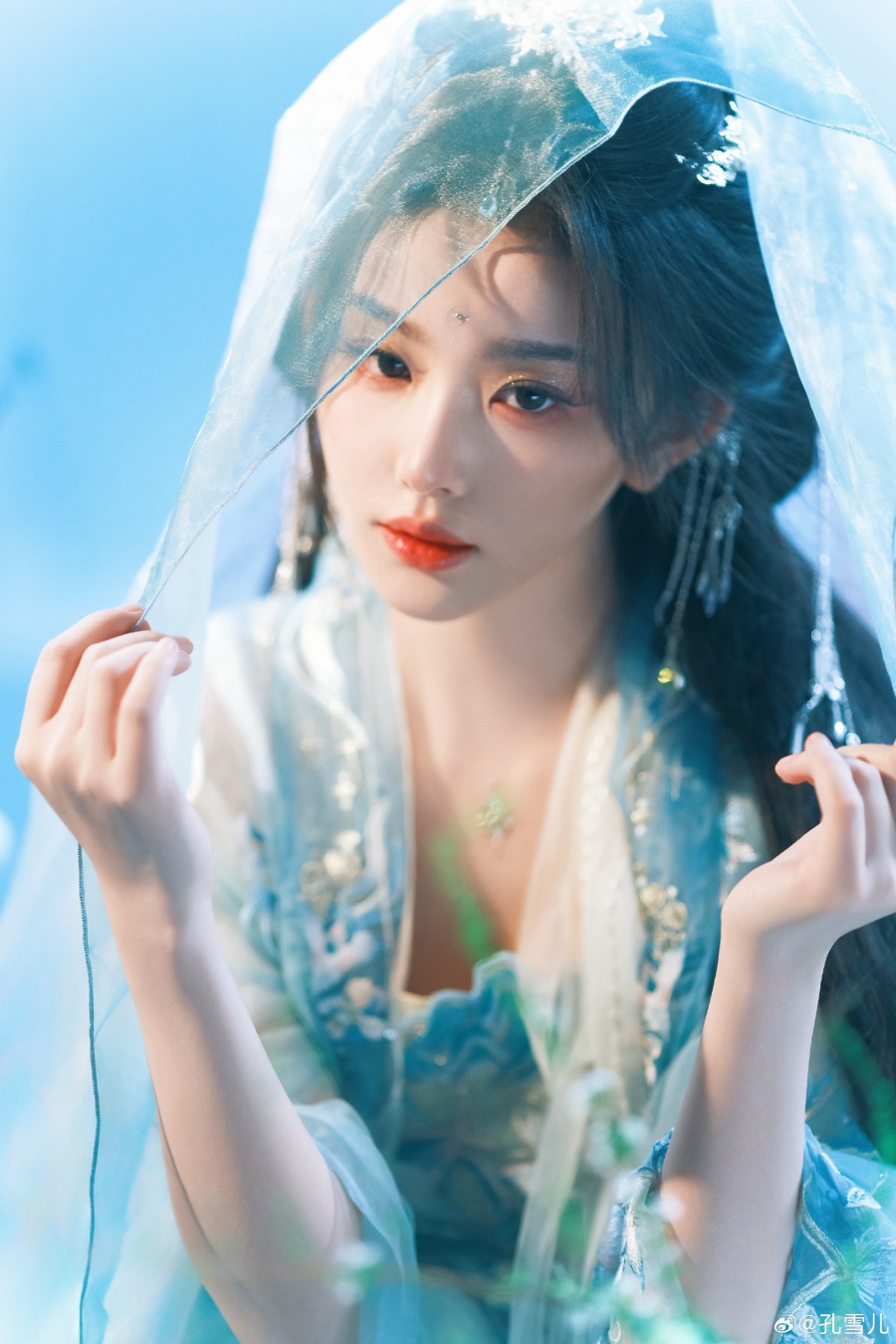 ทำความรู้จัก ขงเสว่เอ๋อร์ (Kong Xue Er) ดาวรุ่งจีนที่กำลังมาแรง