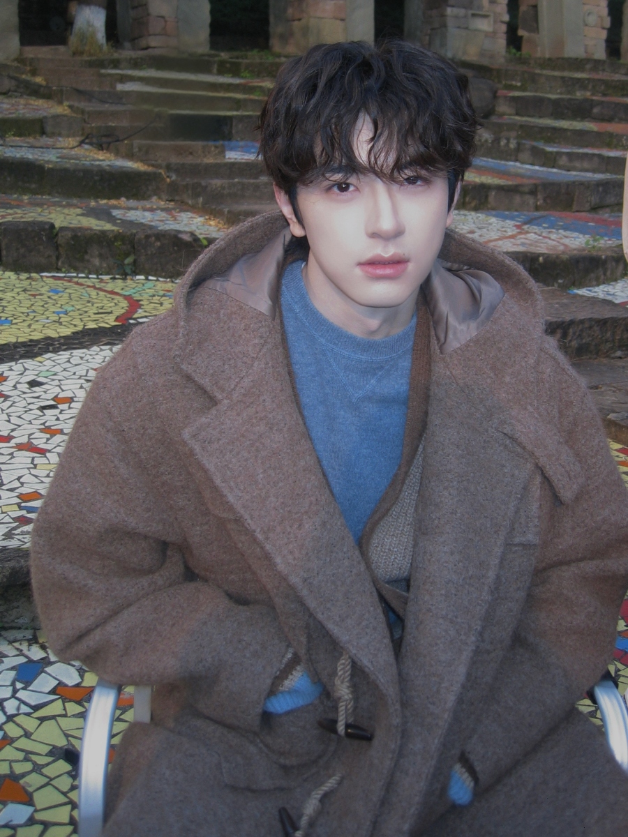 9 พระเอกจีนที่เดบิวต์เรื่องแรกก็ขึ้นแท่นพระเอกเลย