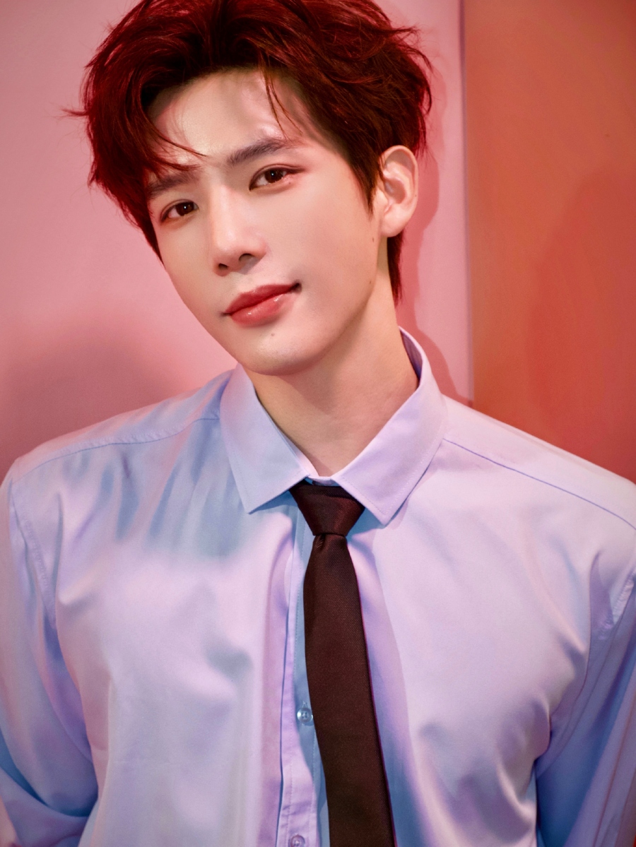 9 พระเอกจีนที่เดบิวต์เรื่องแรกก็ขึ้นแท่นพระเอกเลย