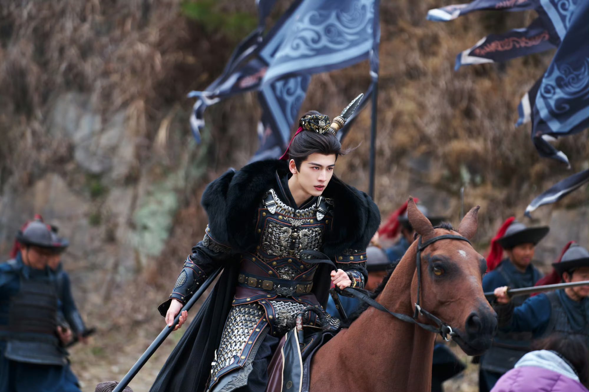 ล่าหยก ฉากบนหลังม้าที่ถูกตัดออก