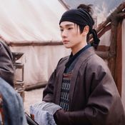 นาย กรชิต นักแสดงไทย แก๊งเชือดหมู ใน ล่าหยก Pursuit of Jade