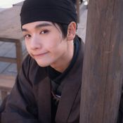 นาย กรชิต นักแสดงไทย แก๊งเชือดหมู ใน ล่าหยก Pursuit of Jade