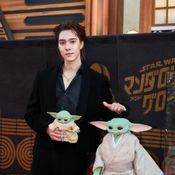 นานิ ร่วมงาน The Mandalorian and Grogu Tokyo Red Carpet