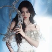 นักแสดงหญิงจีนเกิดปี 1990