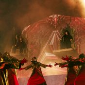 PERTH SANTA DEVIL S KISS CONCERT