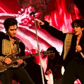 PERTH SANTA DEVIL S KISS CONCERT