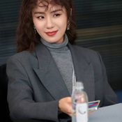 จางเย่อจือ (Zhang Yezi)