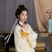 เปิดประวัติ “เติ้งเอินซี” นางเอกจีนดาวรุ่ง สวยเก่ง ผลงานไม่ธรรมดา