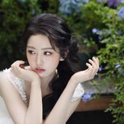 เปิดประวัติ “เติ้งเอินซี” นางเอกจีนดาวรุ่ง สวยเก่ง ผลงานไม่ธรรมดา