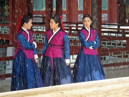 ทงอี จอมนางคู่บัลลังก์