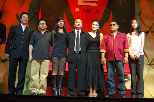 เปิดตัว บอดี้การ์ดหน้าหลี่ยม 2