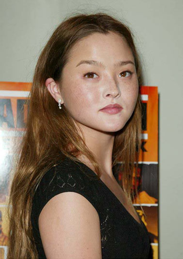 เดวอน อาโอกิ รับบท นินจาเอเชียหน้าสวย จาก DOA