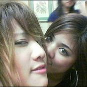 ภาพลับโผล่ ไมค์ จุ๊บสาว !!