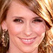 Jennifer Love Hewitt ป่องก่อนวิวาห์ ??