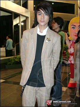 แน็ค-ชาลี ไตรรัตน์