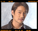 ป้อง-ณวัฒน์ กุลรัตนรักษ์