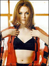 จูลีแอนน์ มัวร์