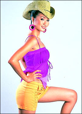 น้ำฝน-พัชรินทร์ จัดกระบวนพล