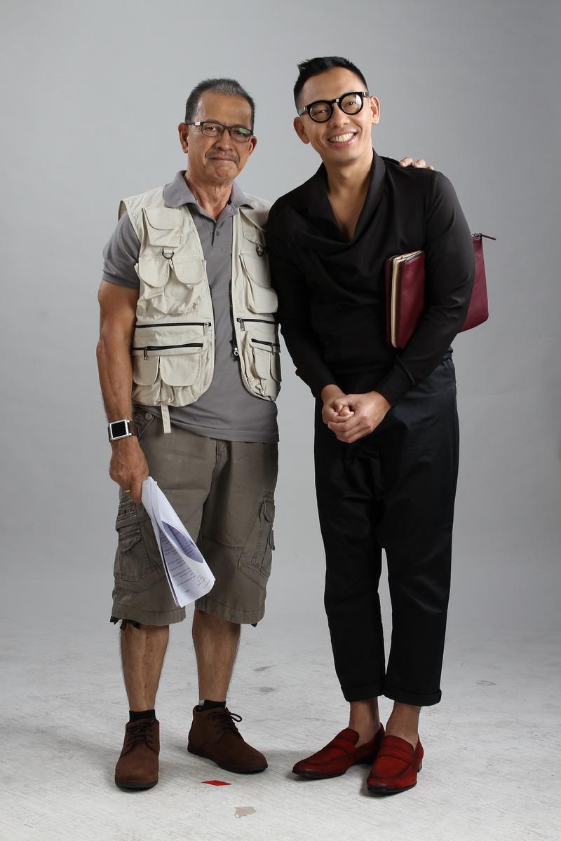 เรื่องย่อ กุหลาบเล่นไฟ