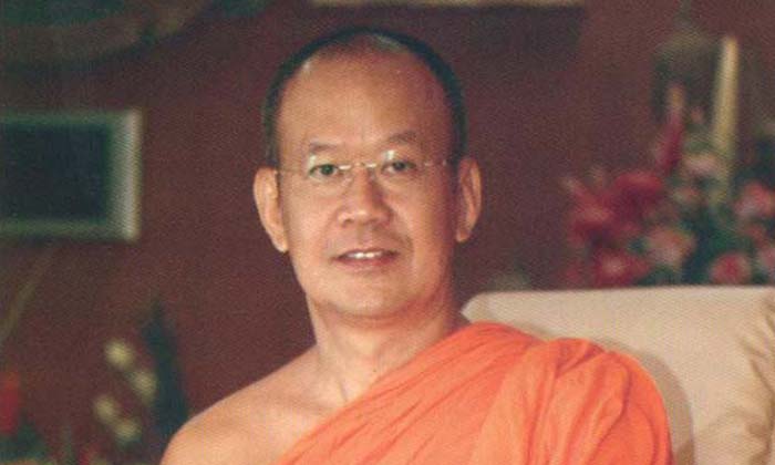 ลูกศิษย์เผย "เจ้าอาวาสวัดสระเกศ" ปฏิบัติศาสนกิจที่สิงคโปร์ ยังไม่มีกำหนดกลับ