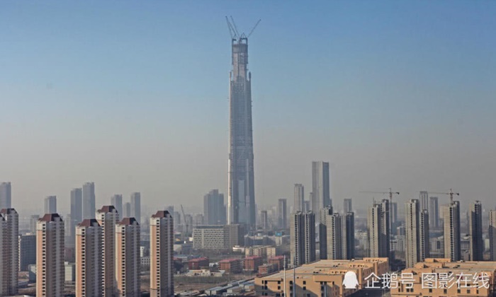 สร้างข้ามทศวรรษ "Goldin Finance 117" ตึกสูงอันดับ 2 ของจีน ใกล้เสร็จสมบูรณ์