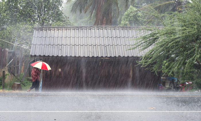 กรมอุตุฯ เตือนไทยรับมืออากาศแปรปรวน "ฝนถล่ม-ลมแรง-อุณหภูมิลดฮวบ"