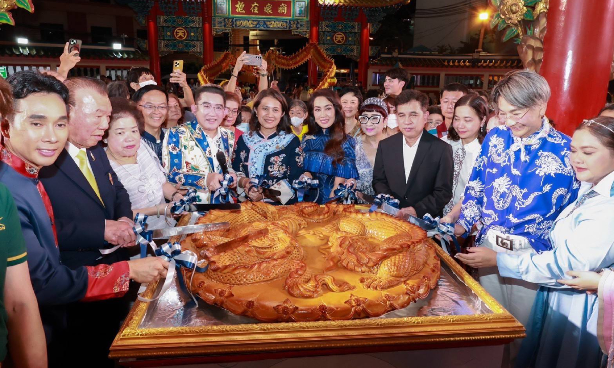 เอส แอนด์ พี ร่วมเฉลิมฉลองค่ำคืนเทศกาลวันไหว้พระจันทร์สุดยิ่งใหญ่ ด้วยขนมไหว้พระจันทร์ยักษ์