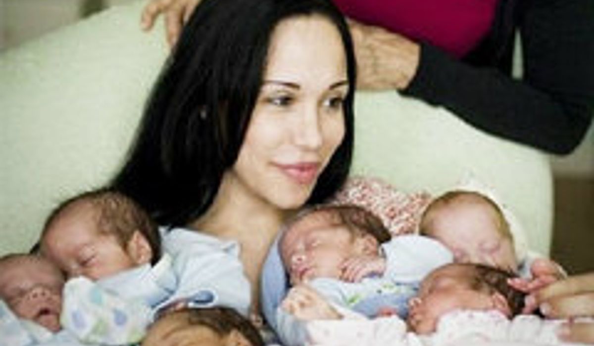 คุณแม่ลูกแฝดแปด ยอมเล่นหนังโป๊ หาเงินใช้หนี้