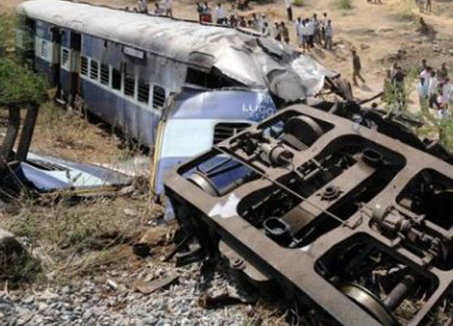 รถไฟ-รถบัสชนกันในเมืองออตตาวาดับ5