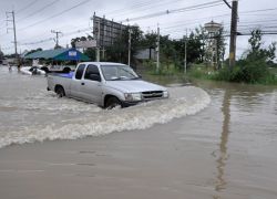 สถานการณ์น้ำทั่วประเทศมีแนวโน้มลดลง