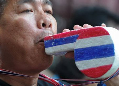 BBCเผยการเมืองไทยประท้วงต้าน รบ.ยังเดือด