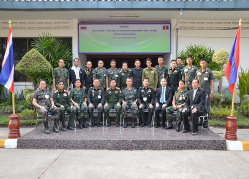 ทหารไทย-ลาว จับมือปราบยา รองรับ AEC