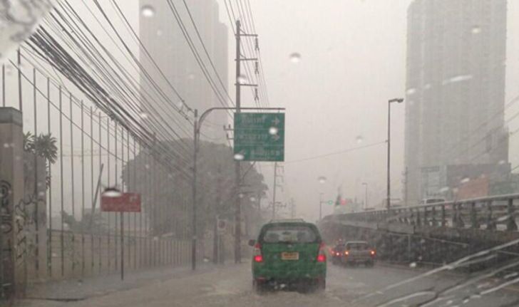 อุตุฯเผยไทยมีฝนฟ้าคะนองลมแรงกทม.ร้อนฝน30%