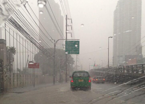 อุตุฯเผยไทยตอนบนอากาศร้อนขึ้นฝนลดลง-กทม.ตก30%