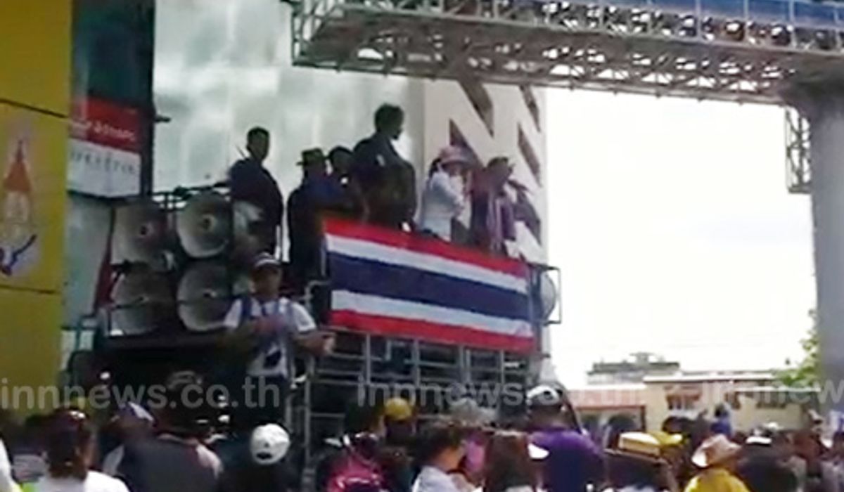 ม็อบ กปปส. บุกช่อง 3 ไม่ให้นำเสนอข่าวรัฐบาล