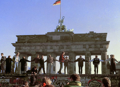 เยอรมันฉลองครบรอบ25ปีทลายกำแพงเบอร์ลิน
