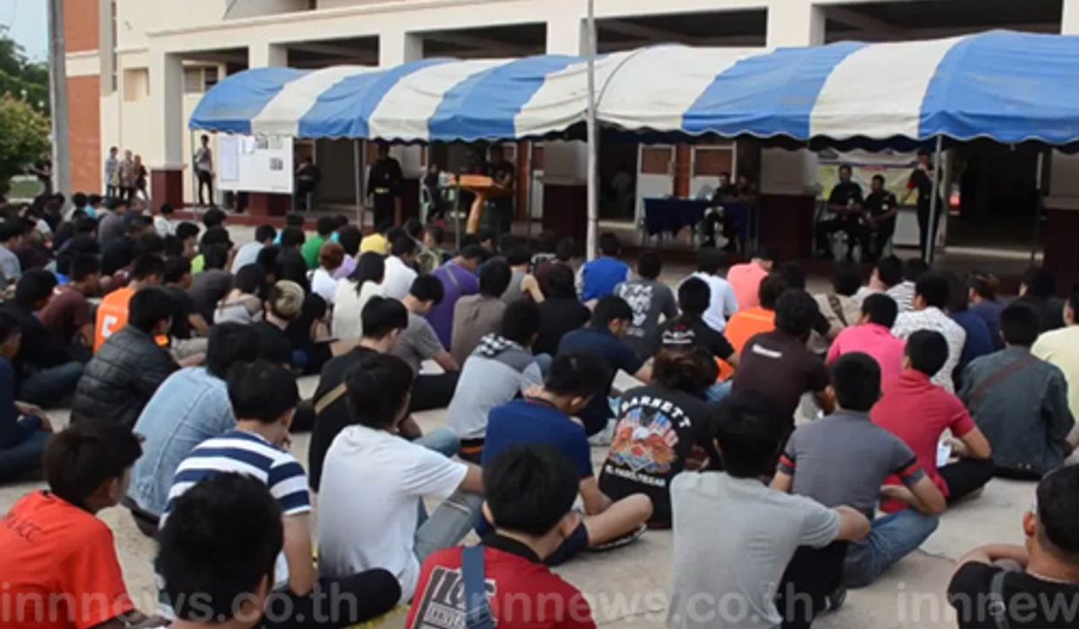 กาฬสินธุ์เกณฑ์ทหารคึกคัก คัดออกกะเทยเป็นร้อย